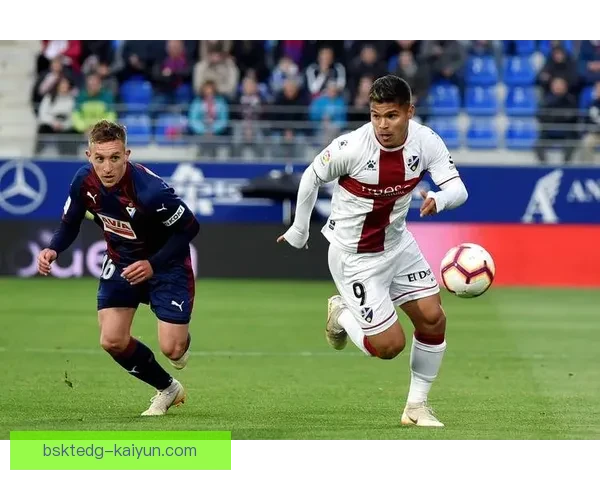 塞维利亚中路渗透策略显威力，成功逆转比赛状态回暖