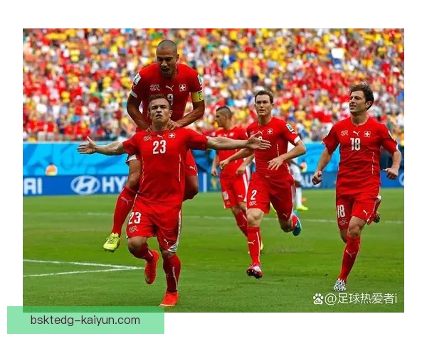 足球主场更迭引发关注，球队状态与新环境关系密切分析