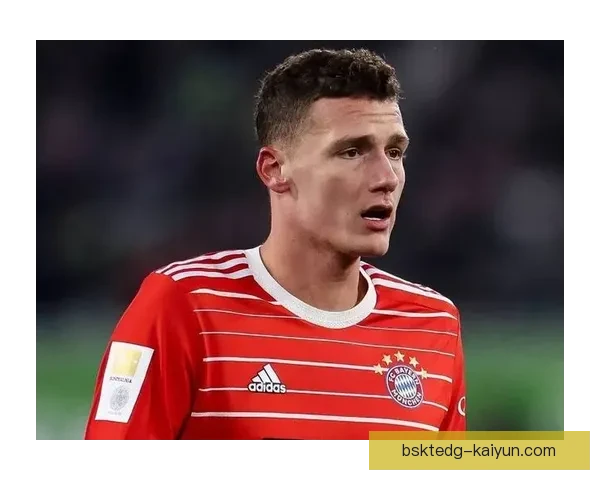 帕瓦尔防守站位逐渐成熟，表现稳健值得关注